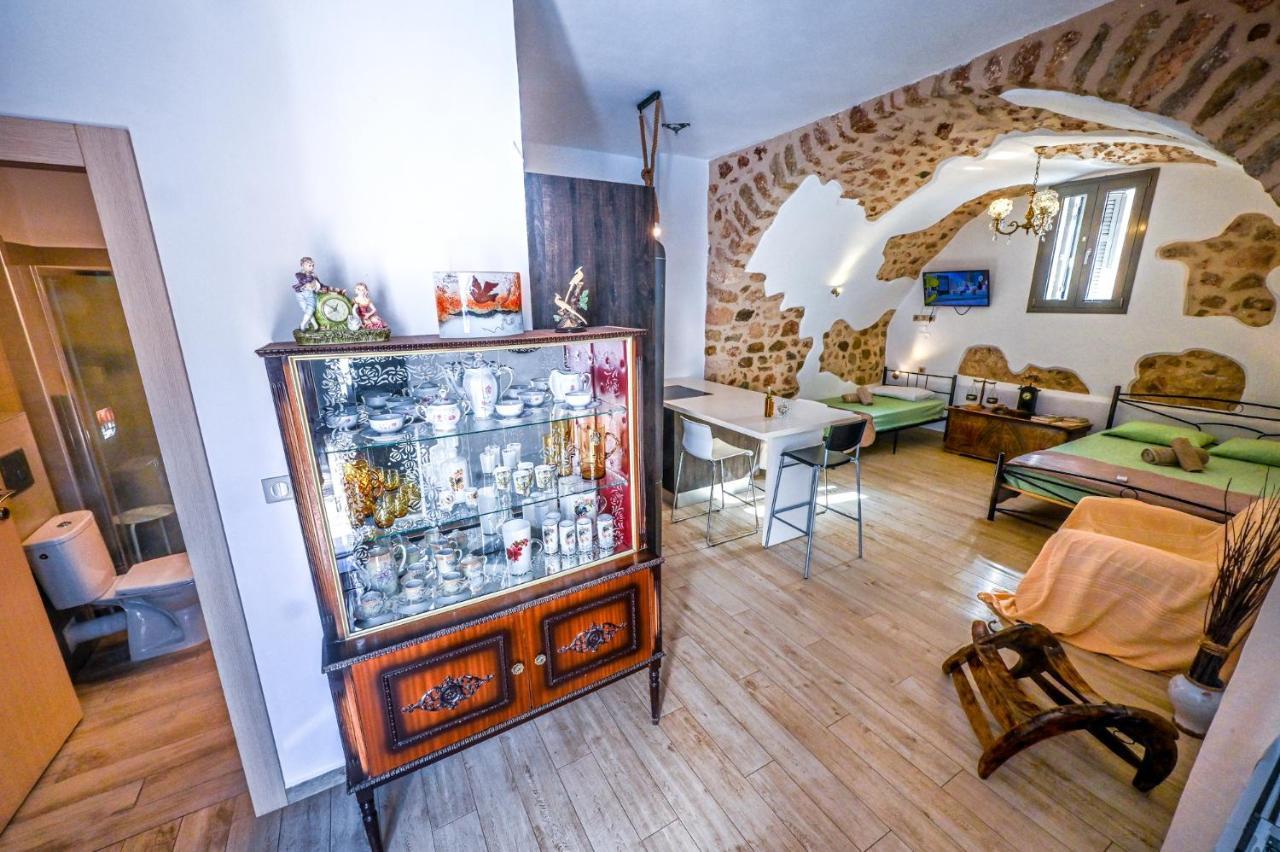 Καμάρα Χωριό Φοινίκι , Kamara Finiki Village Moláoi Exteriér fotografie